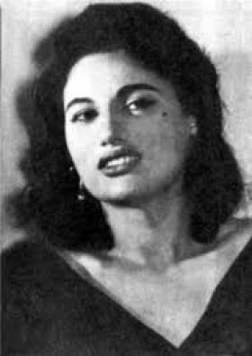 اعتماد خورشيد