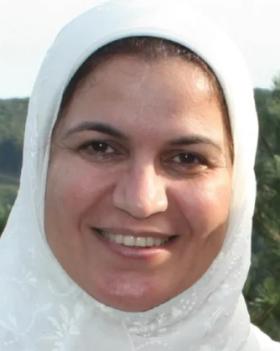 صفاء عزمي